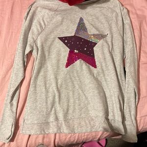 A long sleeve star Shirt!